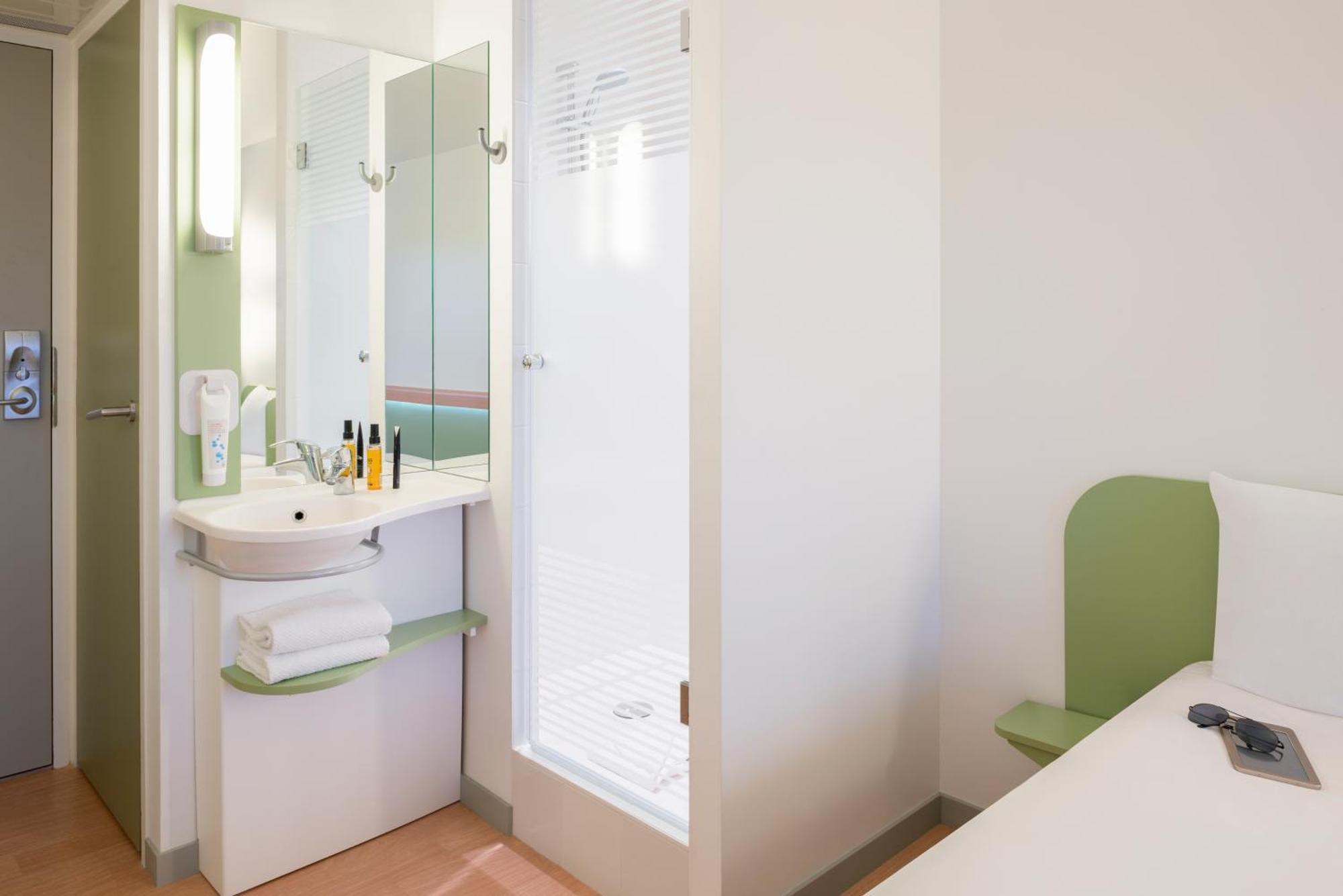 Ibis Budget Muenchen Putzbrunn Extérieur photo