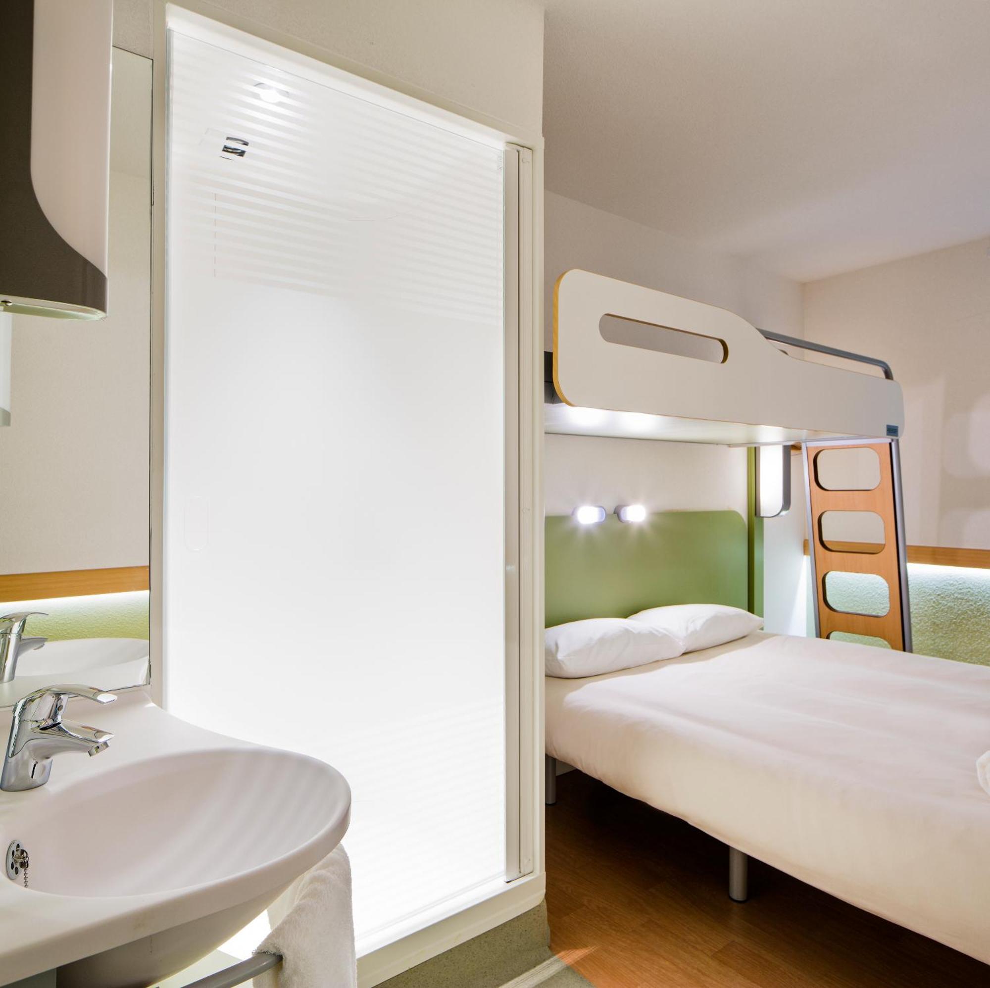 Ibis Budget Muenchen Putzbrunn Extérieur photo
